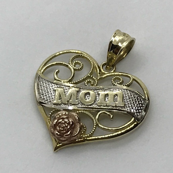 10kt “mom” heart ❤️ pendant - Picture 9 of 15